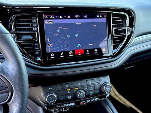 Used 2025 Dodge Durango GT w/ Blacktop Package image 23