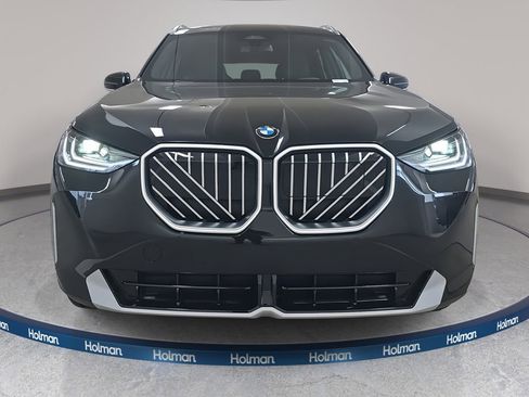 New 2026 BMW X3 xDrive30 w/ Convenience Package image 2