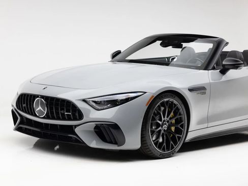 Used 2022 Mercedes-Benz SL 55 AMG 4MATIC image 35