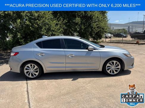 Used 2018 Acura ILX FWD image 4