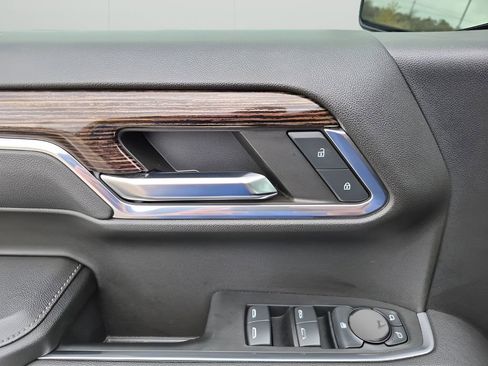 Used 2024 GMC Sierra 1500 Elevation image 27