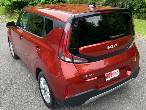 Used 2024 Kia Soul LX w/ Option Group 015 image 4