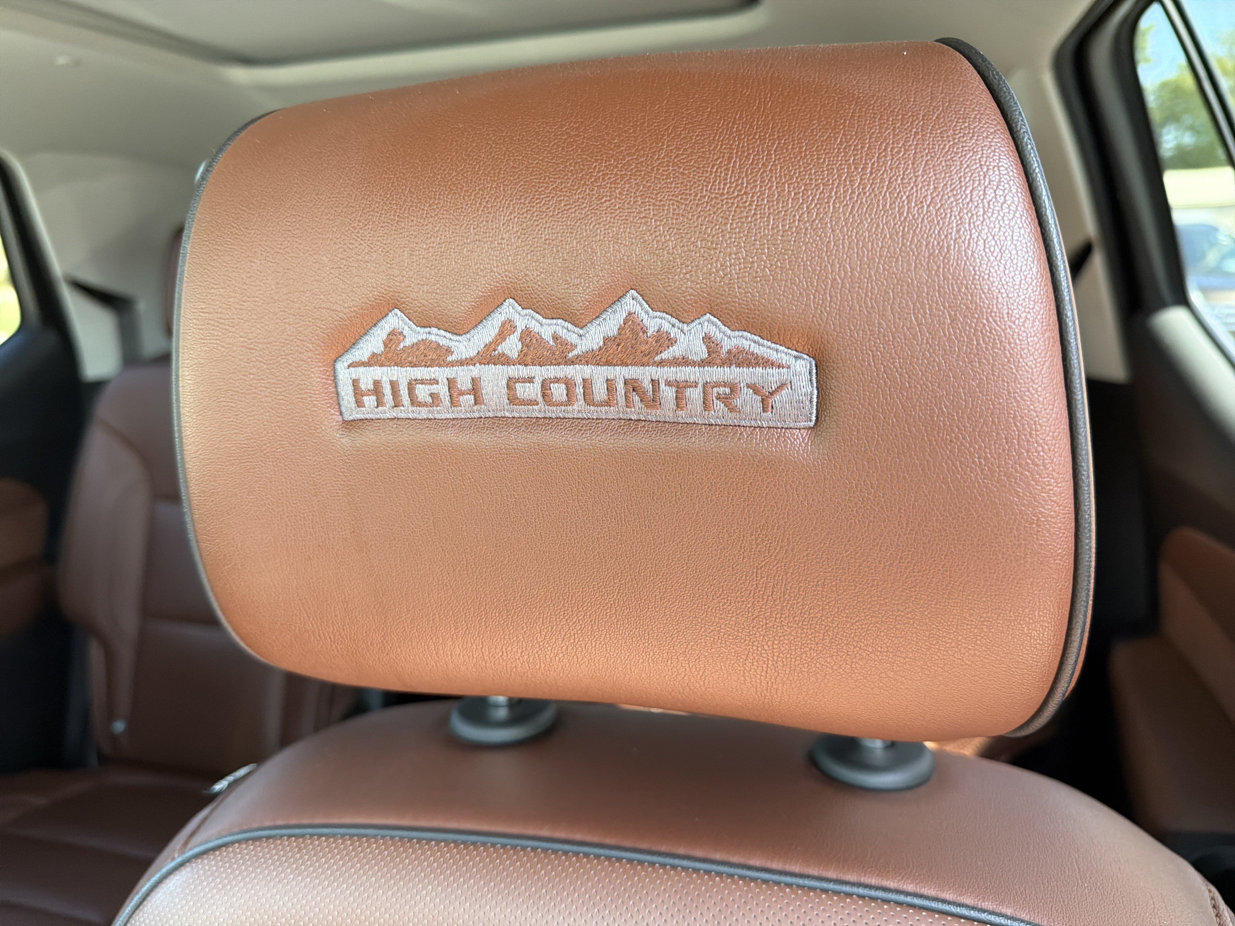 Used 2018 Chevrolet Traverse High Country AWD/4WD image 19