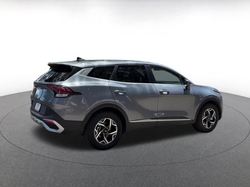 Used 2025 Kia Sportage LX FWD image 15