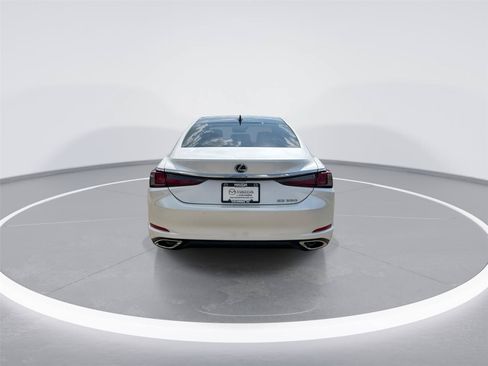Used 2019 Lexus ES 350 w/ Accessory Package 2 FWD image 7
