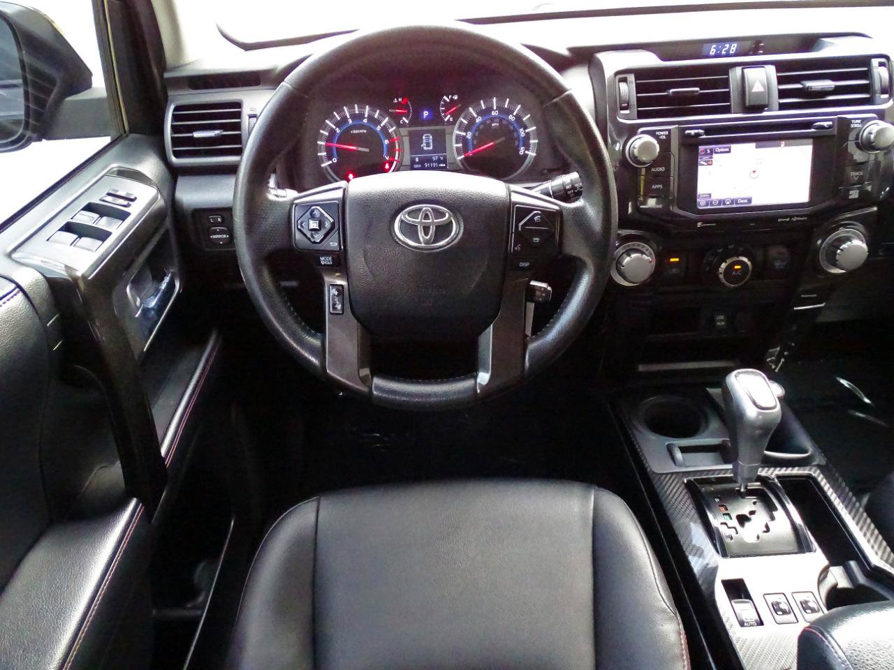 Used 2018 Toyota 4Runner TRD Off-Road Premium AWD/4WD image 35