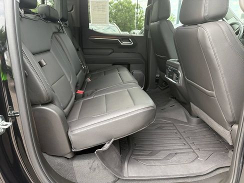 Used 2025 GMC Sierra 1500 Denali w/ Denali Reserve Package AWD/4WD image 37