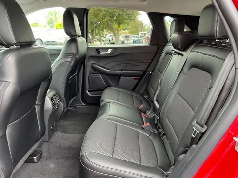 New 2024 Ford Escape SE FWD image 5