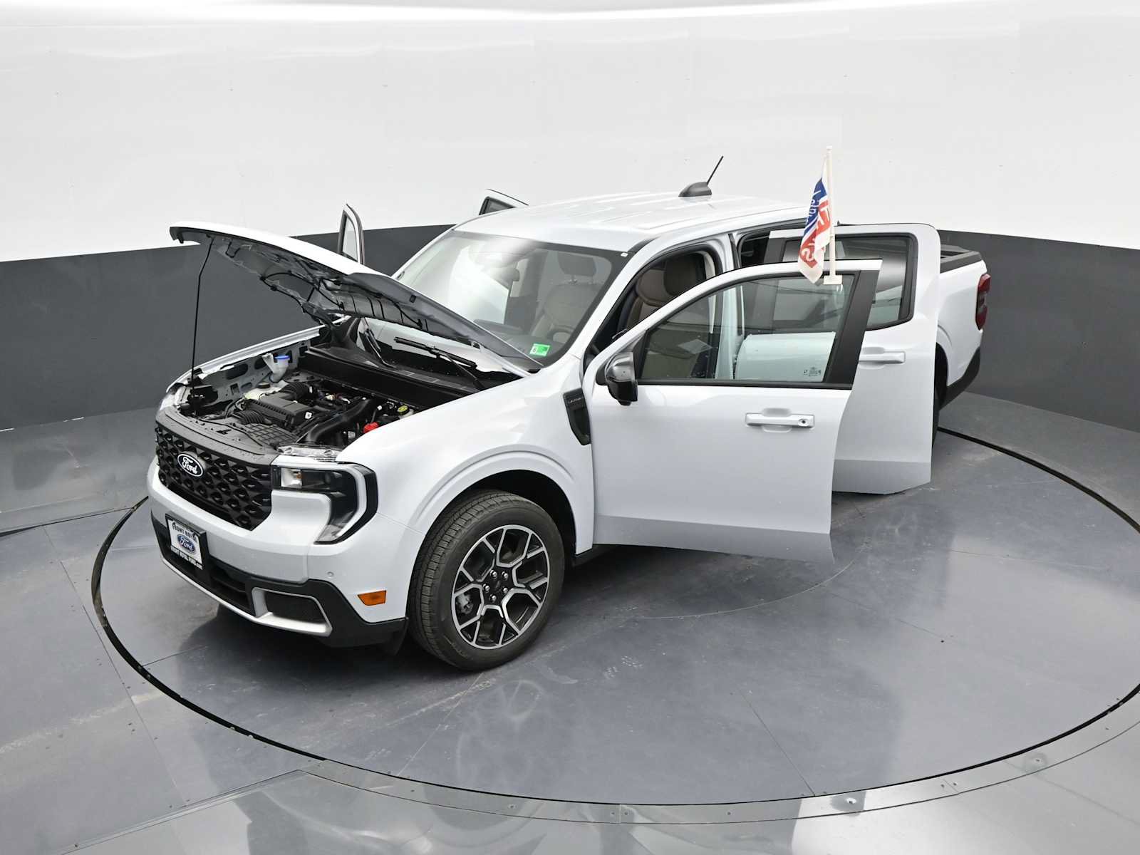 Used 2025 Ford Maverick Lariat w/ 4K Tow Package AWD/4WD image 51