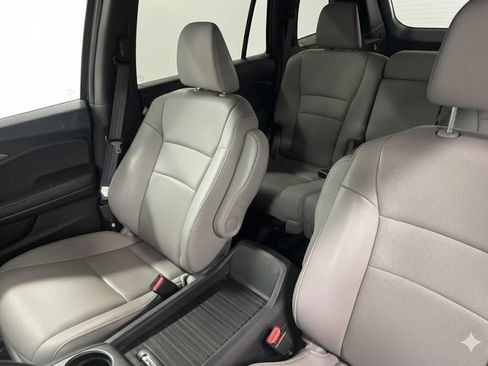 Used 2023 Honda Passport EX-L image 22