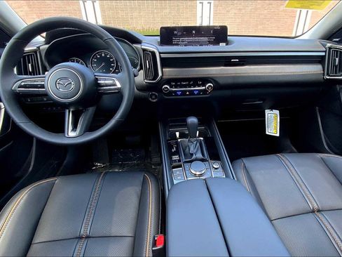 Used 2025 MAZDA CX-50 AWD 2.5 S w/ Weather Package image 7