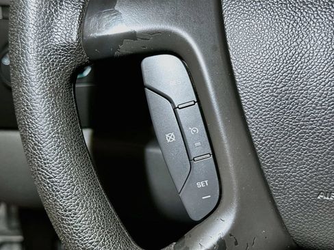 Used 2011 Chevrolet Silverado 1500 W/T AWD/4WD image 29