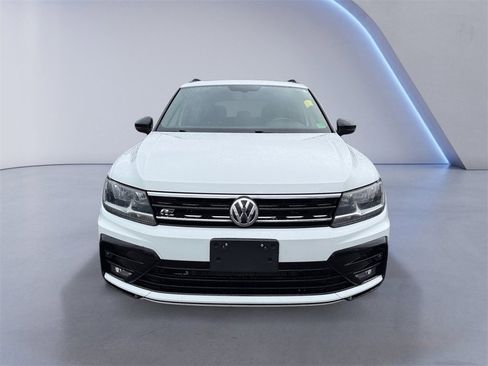 Used 2021 Volkswagen Tiguan SE R-Line image 8