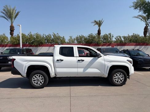 Used 2025 Toyota Tacoma SR w/ SR Upgrade Package RWD image 2