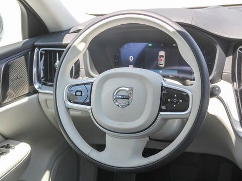 New 2025 Volvo V60 B5 Cross Country Ultra w/ Protection Package Premier image 16