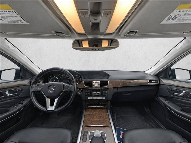 Used 2014 Mercedes-Benz E 350 4MATIC Wagon image 12