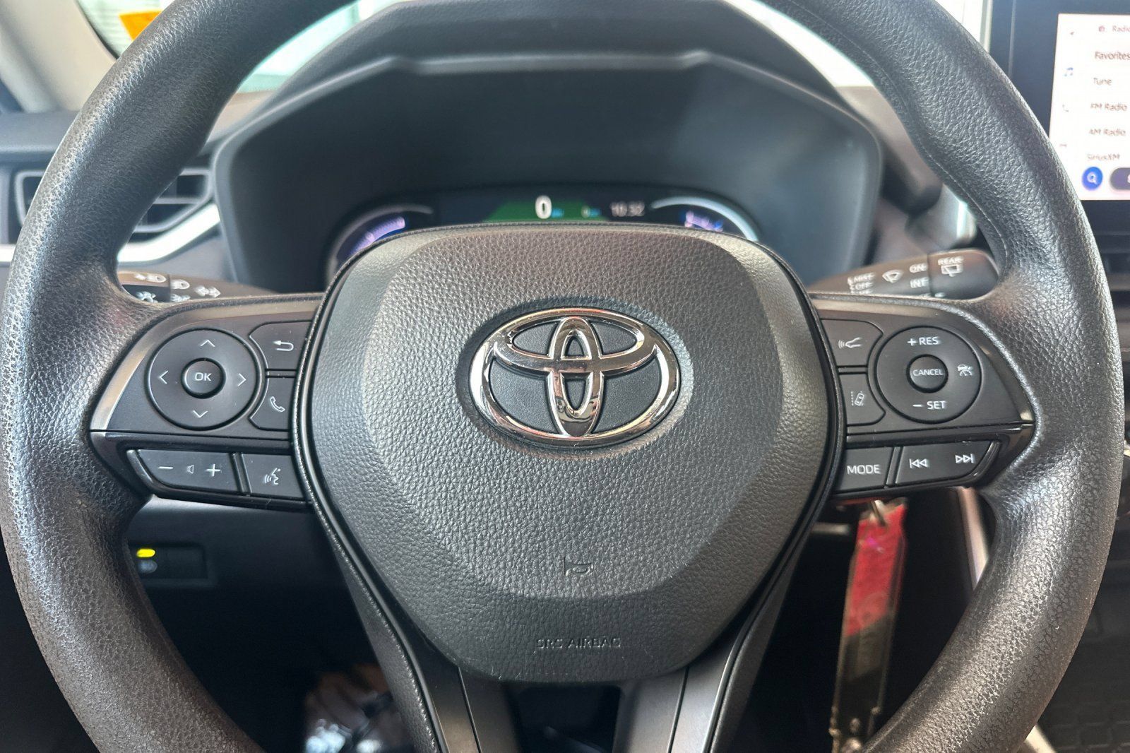 Certified 2023 Toyota RAV4 LE AWD/4WD image 26