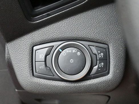 Used 2018 Ford Escape SE w/ SE Sync 3 Package FWD image 25
