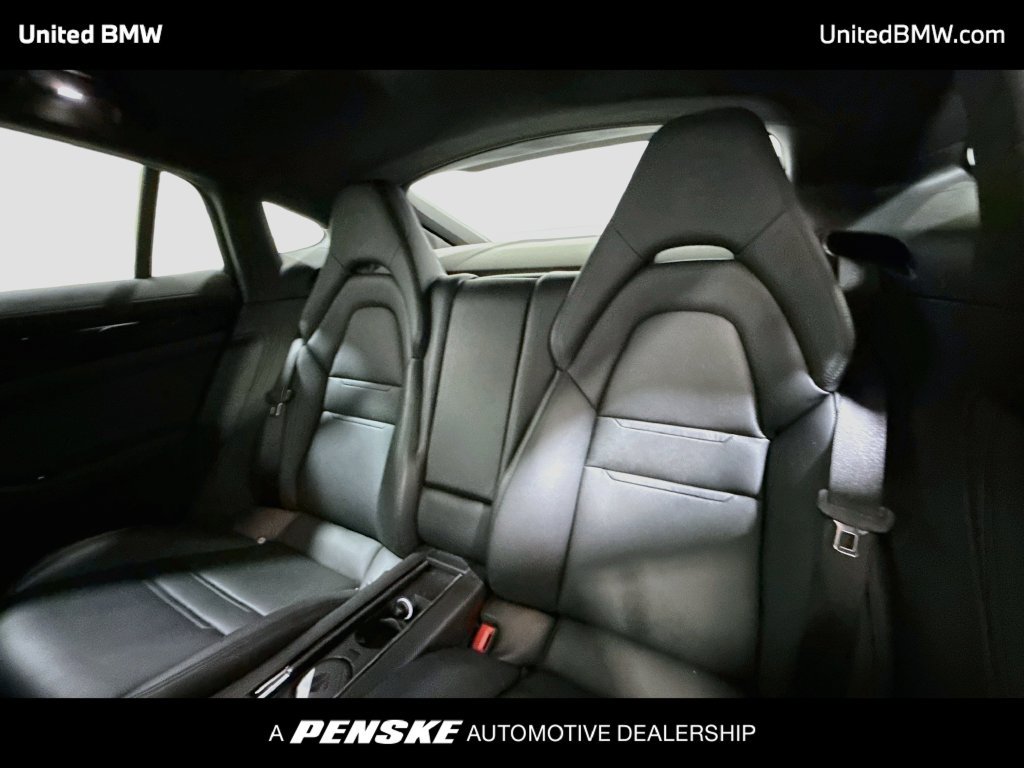 Used 2020 Porsche Panamera RWD image 20