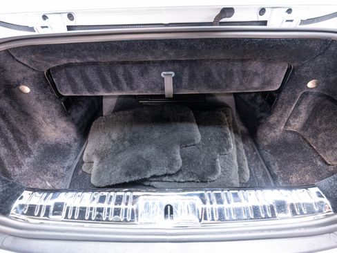 Used 2017 Rolls-Royce Dawn RWD image 63