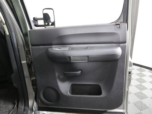 Used 2012 GMC Sierra 2500 SLE w/ SLE Preferred Package image 21