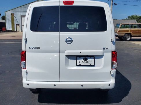 Used 2021 Nissan NV200 SV w/ Back Door Glass Package image 8