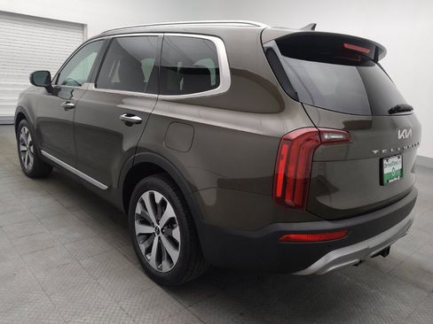 Used 2022 Kia Telluride S FWD image 5