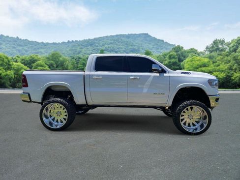Used 2022 RAM 1500 Laramie AWD/4WD image 20