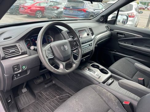 Used 2019 Honda Passport Sport image 9