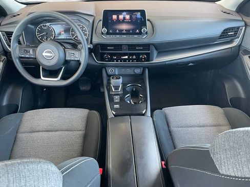 Certified 2023 Nissan Rogue SV FWD image 11