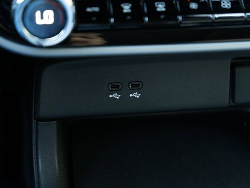 Certified 2024 Honda Prologue Touring image 32