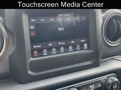 Used 2023 Jeep Gladiator Sport AWD/4WD image 9