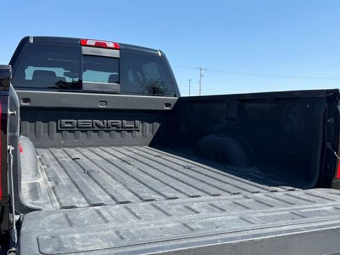 Used 2019 GMC Sierra 3500 Denali AWD/4WD image 11