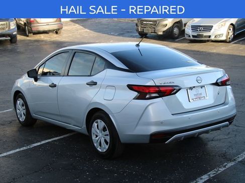 Certified 2025 Nissan Versa S w/ Trunk Package FWD image 3
