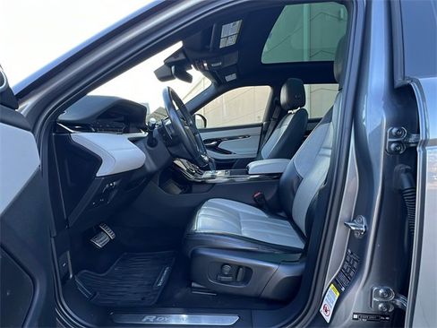 Used 2020 Land Rover Range Rover Evoque R-Dynamic SE image 26
