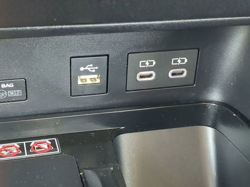 Certified 2025 Toyota Camry LE image 20