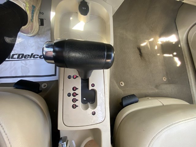 Used 2008 Volkswagen Beetle S FWD image 18