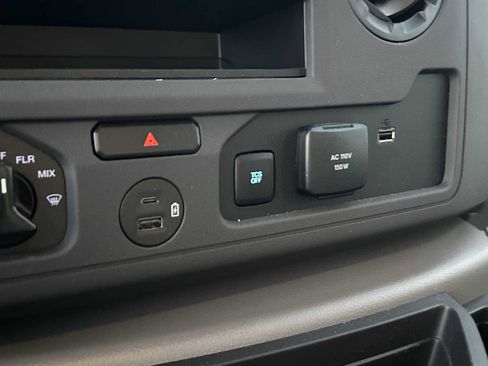 New 2025 Ford E-350 and Econoline 350 Super Duty w/ Power Equipment Group image 32