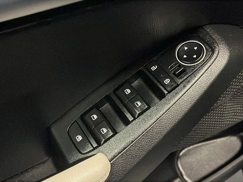 Used 2021 Kia Seltos SX w/ SX Sunroof Package AWD/4WD image 23