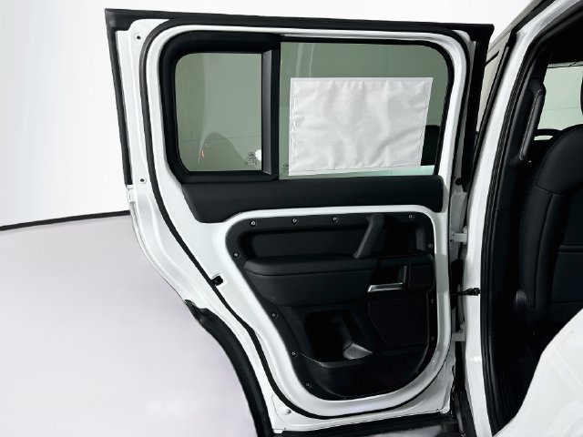 New 2026 Land Rover Defender 110 S AWD/4WD image 22