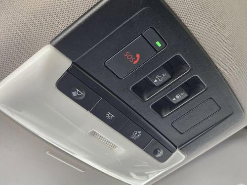 Used 2023 Nissan Rogue Platinum image 33