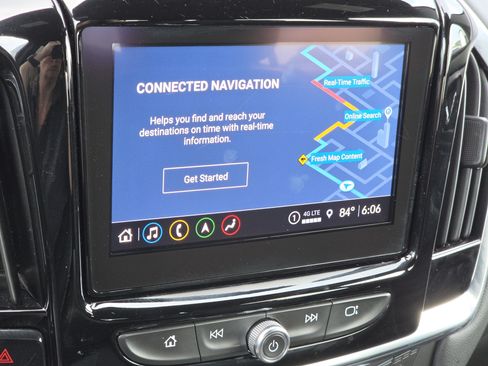 Used 2023 Chevrolet Traverse Premier FWD image 21