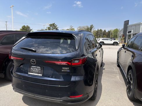 New 2026 MAZDA CX-90 Plug-In Hybrid w/Premium Sport AWD/4WD image 9
