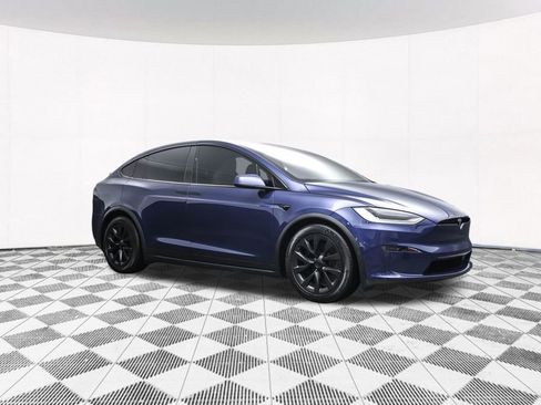Used 2022 Tesla Model X Base image 30