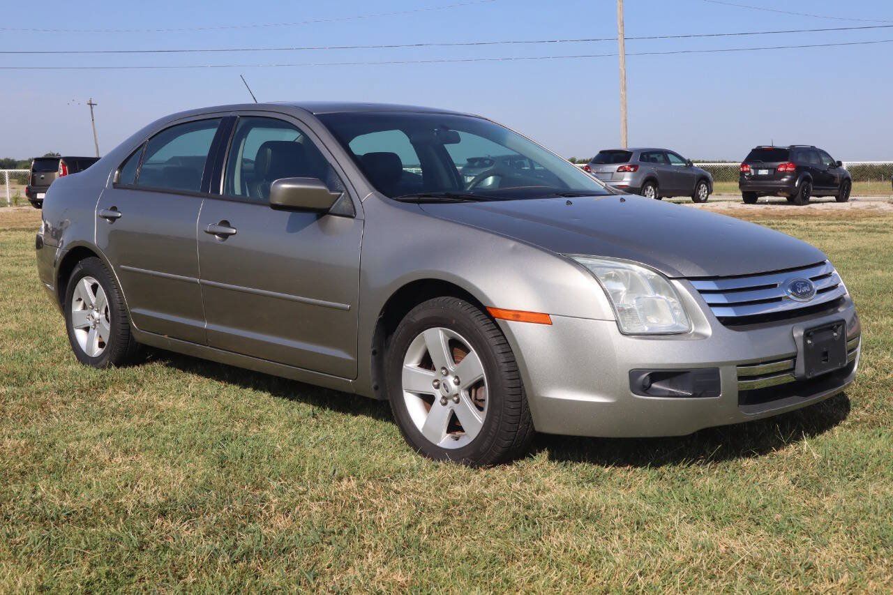 Used 2008 Ford Fusion SE FWD image 4