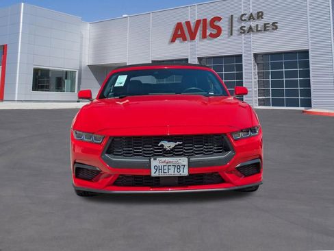 Used 2024 Ford Mustang Convertible RWD image 2