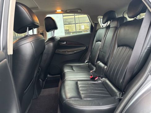 Used 2017 INFINITI QX50 Base w/ Premium Plus Package image 17