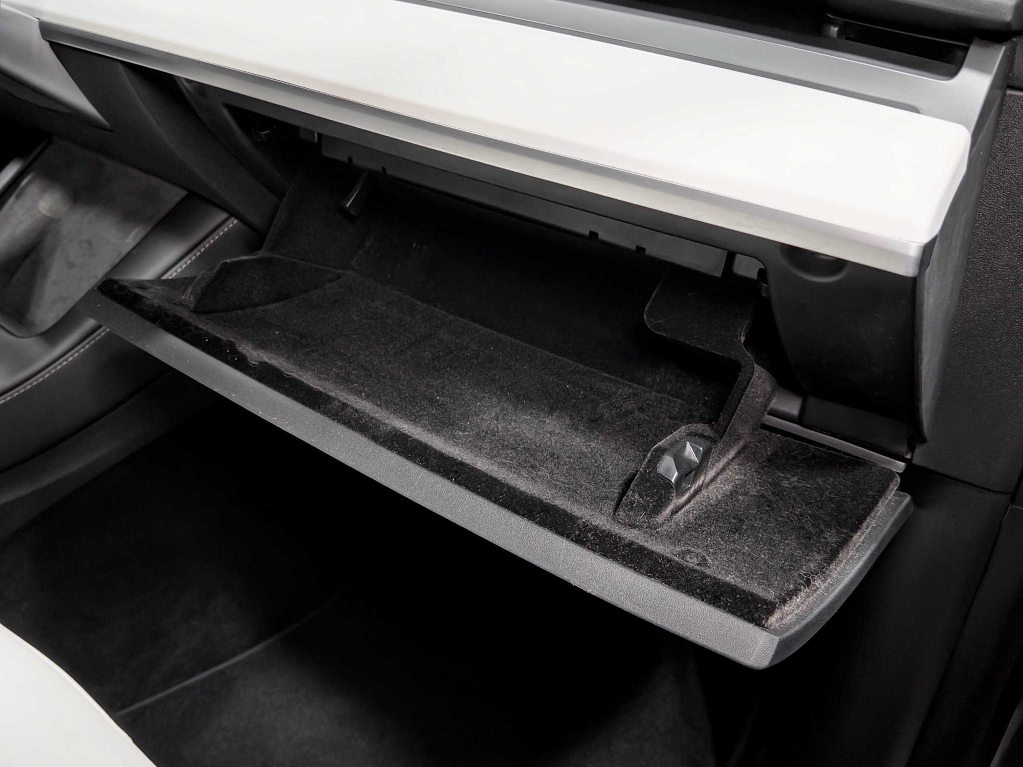 Used 2023 Tesla Model Y Long Range AWD/4WD image 19