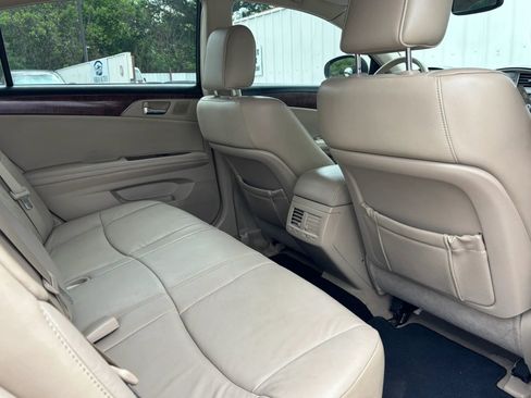Used 2011 Toyota Avalon image 50