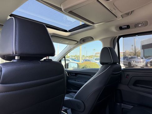New 2026 Honda Odyssey Elite image 16